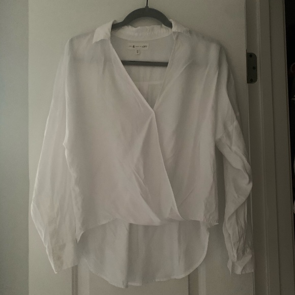 NWT Lou and Grey wrap collar shirt - Picture 3 of 4